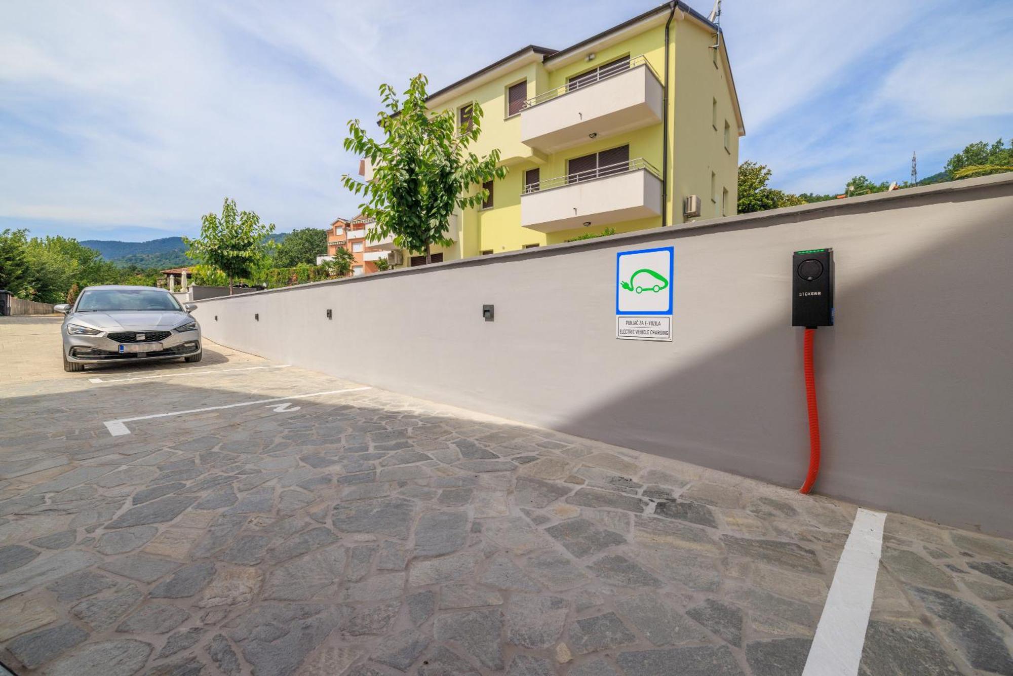 Gasthuis Vesna 4*